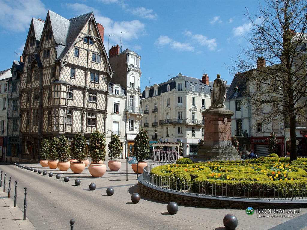 Centre historique d'Angers — maisons à colombages